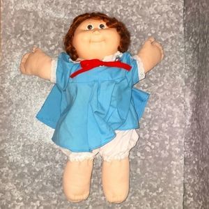 VINTAGE - Cabbage Patch Kids Cornsilk Doll